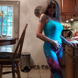 Meet your Posher, Robin420